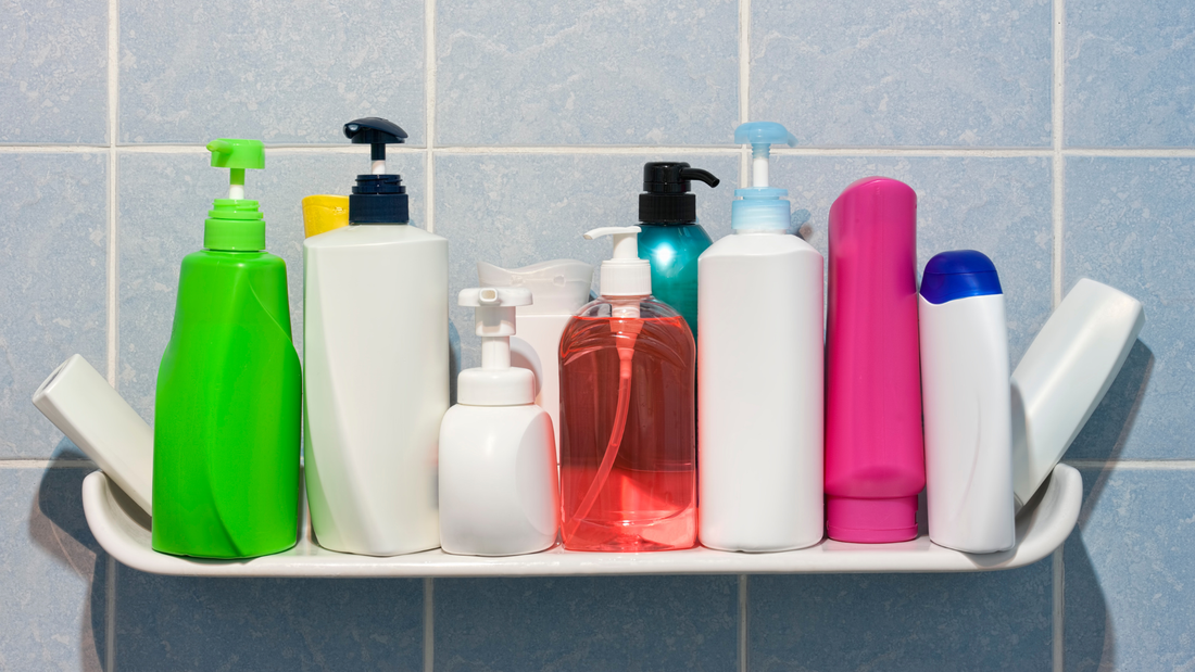 Common dandruff remedies that make everything worse!